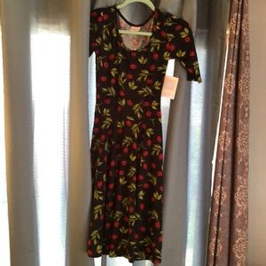 Black dress with leaves and ladybugs. Nicole style